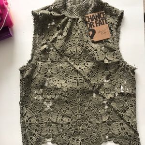 NWT Lace shell